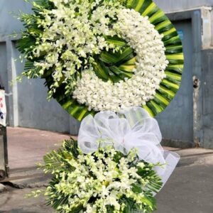 VÒNG HOA CHIA BUỒN - CB001