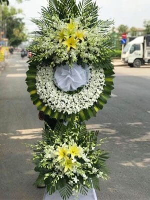 vòng hoa tang lễ gia lai