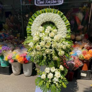 Vòng Hoa Chia Buồn – CB008 | Thương Tiếc Vô Hạn