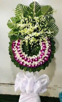 vòng hoa tang lễ tân bình hồ chí minh