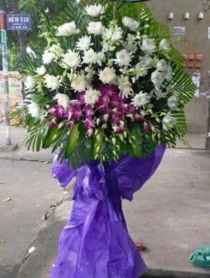 kệ hoa tang lễ tân phú
